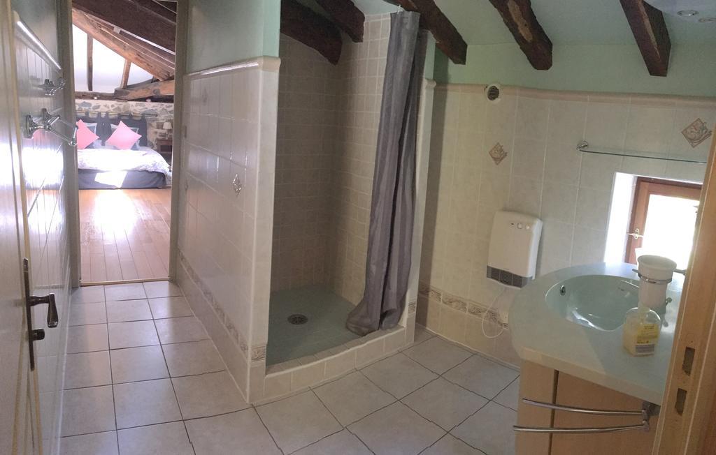 Chambre D'Hotes Moulin Urketa Ayherre Habitación foto